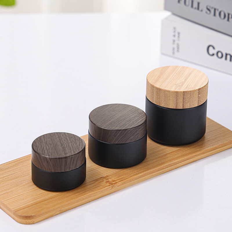 Wholesale Matte Black Glass Jar 5g