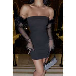 ชุดเดรสผ้าทูลทรงเอไร้สายสีดำ แขนกุด ชุดเดรสยาวถึงพื้นสำหรับงานปาร์ตี้อย่างเป็นทางการ สไตล์เรียบง่าย ประดับมุก ดอกไม้ ขนนก และกลิตเตอร์ - Product Image 4