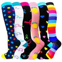 Chaussettes de compression pour la course en plein air, stock des fabricants, multicolores, mi-mollet, pour hommes et femmes