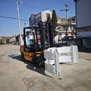 Montacargas Diésel Usado Hangzhou de 3.5 Toneladas de Capacidad, 3m de Altura de Elevación, Modelo 2023, Desplazador Lateral Eléctrico, Neumáticos Sólidos, 1 Año de Garantía - Product Image 4