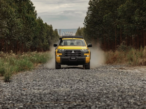 มิตซูบิชิ แอล200 รถกระบะขับเคลื่อนสี่ล้อรุ่นใหม่ บรรทุกหนัก ประหยัดน้ำมัน เหมาะสำหรับการขนส่งสินค้าเชิงพาณิชย์และการใช้งานในธุรกิจ  ความสามารถในการลากจูงสูง - Product Image 5