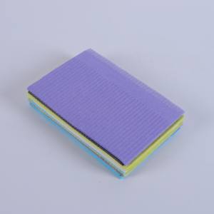 Bavaglini Monouso di Grado Dentale a 3 Strati, Tovaglioli Impermeabili per Dentisti, Ospedali, Tatuatori, Estetisti - Product Image 5