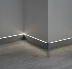 Rodapié LED de Aleación de Aluminio Moderno de Alta Calidad con Acabado Cromado/Mate/Cepillado, Alturas de 50mm/60mm/80mm para Apartamentos - Product Image 2