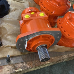 Motor Hidráulico de Pistones para 262 248B 246B 268B 236B 236 248 262B 246 252B 252 No.2208162 2807856 - Product Image 3