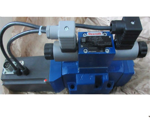 ตัวควบคุมไฮดรอลิกแบบสัดส่วน ProportionaI Directional R900553730 4WRAP6W7-08-2X/24K4/V - Product Image 1