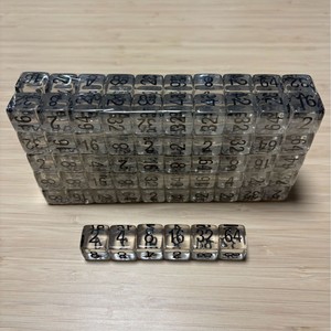 Dados Acrílicos Transparentes Negros con Números y Puntos, en Ángulo Recto, Multiples del Cuadrado del 2, para Enseñanza y Juegos <span class=keywords><strong>de</strong></span> Mesa - Product Image 4
