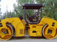 Compacteur à rouleaux vibrants à double tambour Asphalt Famous Brand Road Roller 6 Ton SRD06 with Good Quality