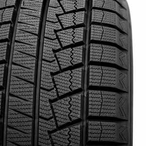 Neumático de Invierno NEXEN Winguard Ice 2 Nordic Sin Clavos para Nieve y Hielo, Alto Rendimiento, Compuesto Suave, Banda de Rodadura Asimétrica, Bajo Ruido, para Turismos - Product Image 3