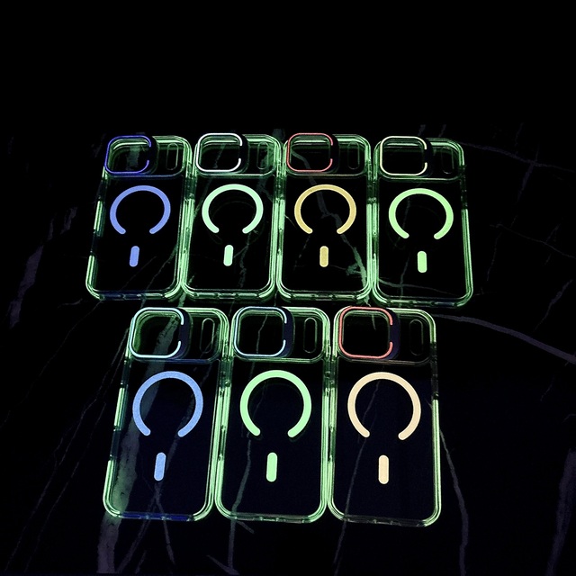 Wholesale New Design Night Luminous Glow Glitter Lady Cellphone Cover Case for 12 13 14 15 16 Pro 17 Pro Max camera