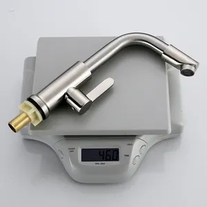 China Factory Design Sanitary Ware Water Mixer Tap Zinc Body Modern Kitchen Faucet Nickle Kitchen Mixer