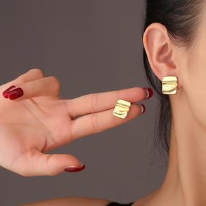 2025 mode classique Vintage carré plissé boucles d'oreilles alliage spirale boucles d'oreilles filles boucles d'oreilles accessoires - Product Image 2