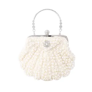 2022 Excellent Shell Shaped Pearl Exquisite Evening Messenger Bag Fashion Evening Clutch Bag With Silver Metal Handle