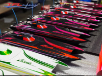 Catamarán TFL Mini Zonda Cat 1123 de 69 cm, Pequeño, con Doble Motor, Control Remoto Eléctrico, Casco de Fibra de Carbono, Listo para Usar (RTR)