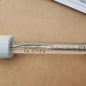 Capteur de pH Endress Hauser CPS11E Memosens CPS11E Numérique CPS11E-AA7BAA2 CPS11-2BA2ESA Électrode de pH Endress Hauser Orbisint CPS - Product Image 5