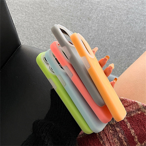 Coques de téléphone en silicone liquide Lichicase en gros pour OnePlus Ace6 Ace 5 Ace5 <span class=keywords><strong>Pro</strong></span>, coque arrière magnétique en gelée - Product Image 6