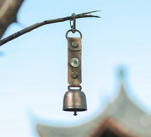 Outdoor Safety Bear Bell für Wanderer hilft dabei, überraschende wilde Tiere zu verhindern Wandern Survival Tool Camping Bell für lautes Wandern - Product Image 4