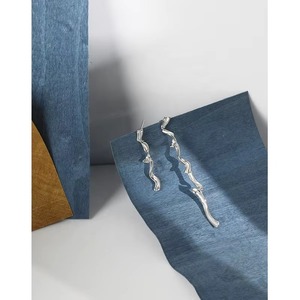 Sterling <b>Silver</b> 925 Classic <b>Stud</b> Earrings with Crystal and Rhinestone for Unisex Anniversary Fashion - Product Image 3