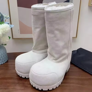 Bottes de neige d'hiver 2025 pour femmes, bottes de neige de luxe épaisses et moelleuses, bottes longues décontractées, bottes de neige chaudes à semelle épaisse pour femmes - Product Image 3