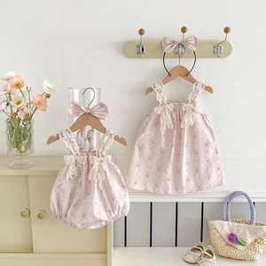 Chị Em Mùa Hè Mới Bé Gái Không Tay Romper Hairband Set Mỏng Ren Bow Trẻ Em Của In Ăn Mặc Ngọt Ngào Trẻ Em Quần Áo - Product Image 4