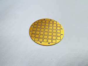 उच्च तापीय चालकता 1800-2300 w/m. k cvd हीरा 1-2 um सोना लेपित हीरा/u cu सबस्ट्रेट - Product Image 6