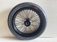 Prêt à être expédié - Sur-Ron Ultra Bee Talaria MX4 MX5 - Pneu de 17 pouces - 100/80-17 130/70-17 - Pneu tout-terrain Supermoto - Pièces de moto électrique tout-terrain