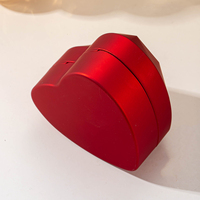 Boîte à bague exquise en forme de cœur rouge éblouissant, intérieur en velours, lumière LED, bijoux facettés, cadeau scintillant, gemme polie, cadeau pour femme