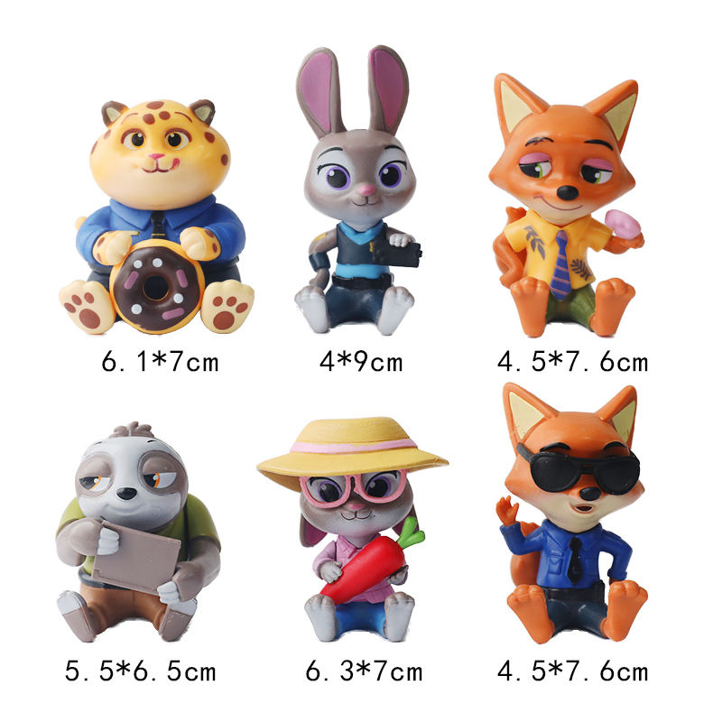 mix color sitting posture toy