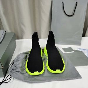 Chaussures décontractées respirantes à enfiler pour hommes, en toile de créateur avec semelle en caoutchouc, Nouveauté Printemps-Automne 2026, Chaussures tendance en toile de marque en gros - Product Image 4