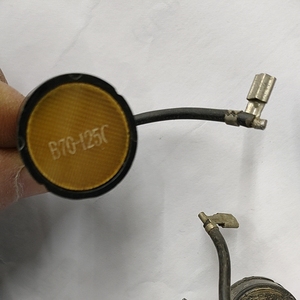 อุปกรณ์ป้องกันความร้อนเกินสำหรับคอมเพรสเซอร์ตู้เย็นรุ่น B77-120B ป้องกันการโอเวอร์โหลดและกระแสเกิน - Product Image 5