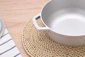 Caldero <span class=keywords><strong>Colombiano</strong></span> Tradicional Hecho a Mano de Aluminio de 2.0qt para Cocinar y Servir, Color Plateado - Product Image 5