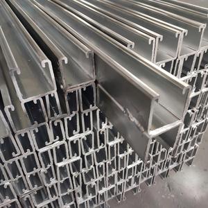 Sistema de Vigas de Acero para Construcción de Almacenes, Económico, Duradero y de Alta Calidad, con Detalles de Conexión Precisos para Paredes y Techos - Product Image 1