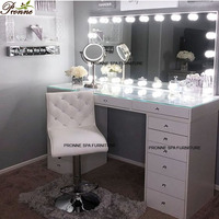Ensemble de coiffeuse moderne de style blanc avec miroir éclairé