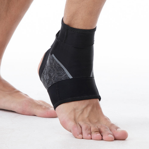 Orthèse de cheville réglable unisexe fine pour le basketball et le football, protection du pied, vente en gros - Product Image 1