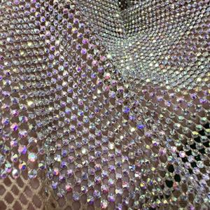 Iridescence <span class=keywords><strong>diamant</strong></span> AB couleur strass collés sur des trous rhombiques tissu de maille extensible pour matériel d'artisanat - Product Image 3