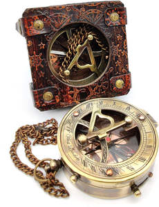 กระเป๋าเข็มทิศทิศทางแบบพกพาเข็มทิศทองเหลืองแบบปุ่มกดพร้อมจอแสดงผลดิจิตอลกล่องไม้สำหรับท่องเที่ยวกีฬากันน้ำ - Product Image 6