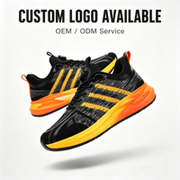 Chaussures de course et de marche respirantes pour hommes, noires, en tricot, avec logo personnalisé, semelle épaisse à rayures orange, vente en gros directe usine