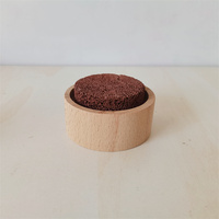 Diffuseur d'arômes en pierre de roche volcanique noire et brune naturelle avec base en bois de hêtre