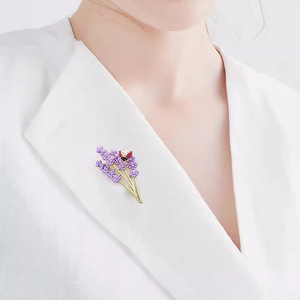 <span class=keywords><strong>Coccinella</strong></span> a sette macchie da <span class=keywords><strong>donna</strong></span> gioielli da regalo in metallo smaltato viola color lavanda e spille spille da spilla per abiti - Product Image 4