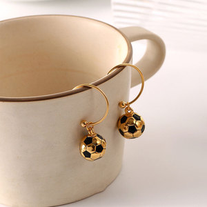 Boucles d'oreilles pendantes de sport en acier inoxydable 316L plaqué or 14k 18k pour femmes, vente en gros de mode - Product Image 3