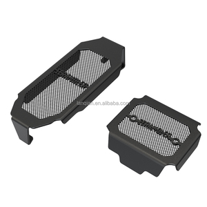 Accessoires de moto pour <span class=keywords><strong>Ducati</strong></span> <span class=keywords><strong>Scrambler</strong></span> Tracker Pro Monster 797 + Plus Refroidisseur d'huile Redresseur Garde Cover <span class=keywords><strong>Scrambler</strong></span> <span class=keywords><strong>Desert</strong></span> <span class=keywords><strong>Sled</strong></span> - Product Image 4