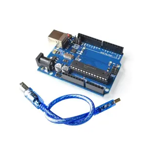 La version officielle de la carte de développement UNO R3 est compatible avec le module de microcontrôleur Arduino Control ATMEGA328P