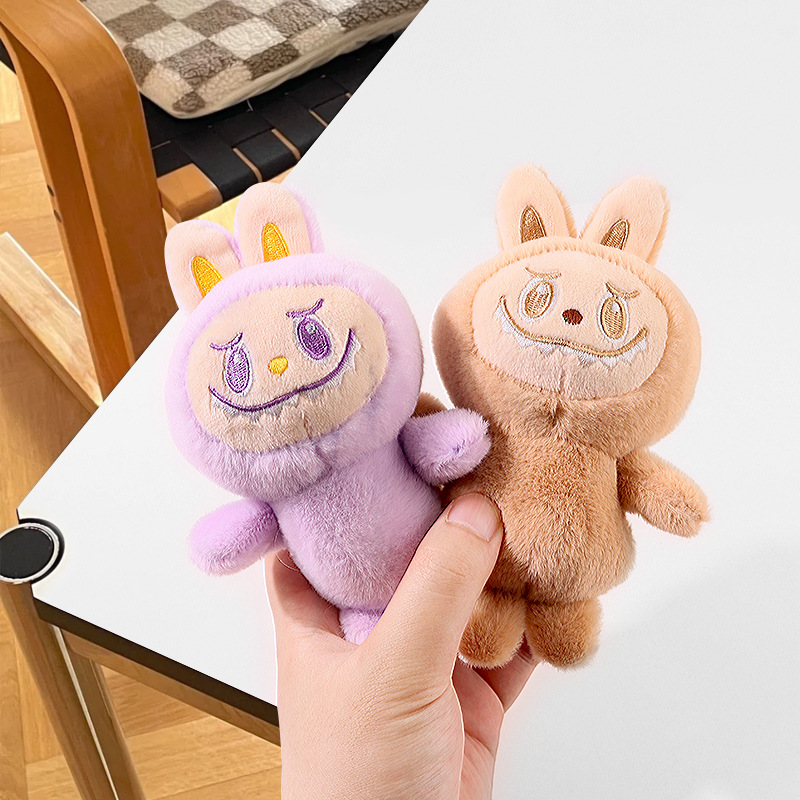 新しいlabubuのぬいぐるみはlabubuモンスターエキサイティングな