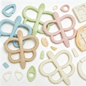 Fabricante de juguetes de dentición de bebé de silicona de grado alimenticio Personalización de dibujo 3D OEM - Product Image 3