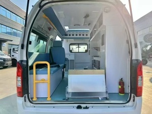 Ambulance Foton Moderne Personnalisable avec Alimentation en Oxygène, Défibrillateur et Système de Surveillance du Patient pour Intervention Médicale Rapide - Product Image 5