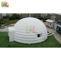 Dôme gonflable géant à double couche de 10 m de diamètre, tente igloo quatre saisons avec une chambre pour les mariages en plein air