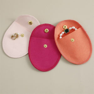 Bolsas de Microfibra Portátiles para Joyería Guardidea de 8*8cm, Bolsas de Embalaje de Alta Calidad para Aretes, Collares <span class=keywords><strong>y</strong></span> Pulseras - Product Image 2