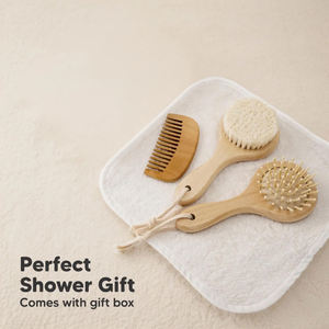 Venta al por mayor personalizado de madera de bambú <span class=keywords><strong>natural</strong></span> Sisal cerdas de pelo de cabra <span class=keywords><strong>cepillo</strong></span> de pelo de bebé y peine conjunto para recién nacido-Madera - Product Image 4