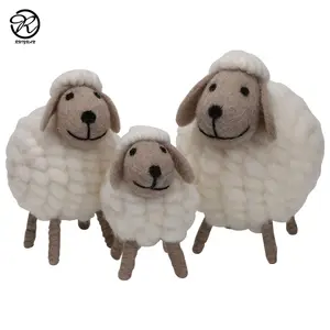 Boneka Bulu Felt Lucu Wol 100% Buatan Tangan, Mainan Pendidikan Bulu Binatang Desain Domba