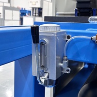 Vente Flash : Machine de soufflage automatique de bouteilles PET à 4 cavités, machine de fabrication de bouteilles d'eau de type linéaire avec automatisation PLC Delta