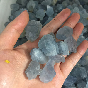 Vente en gros de quartz célestite bleu brut, <span class=keywords><strong>pierre</strong></span> de <span class=keywords><strong>kyanite</strong></span> polie pour la décoration intérieure, cristal naturel Feng Shui Love, minéraux, vieux cristal - Product Image 2